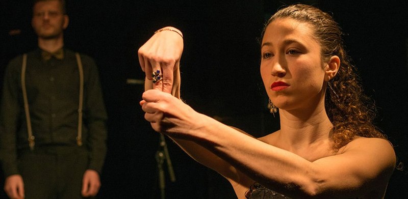 ARGE tanz: Ceren Oran „Out of nothing“