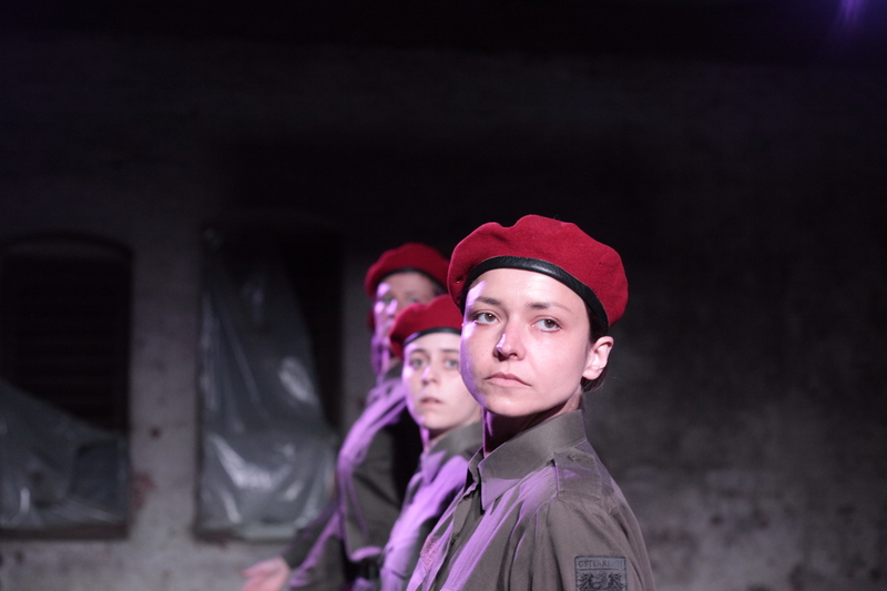 Aufmaschieren