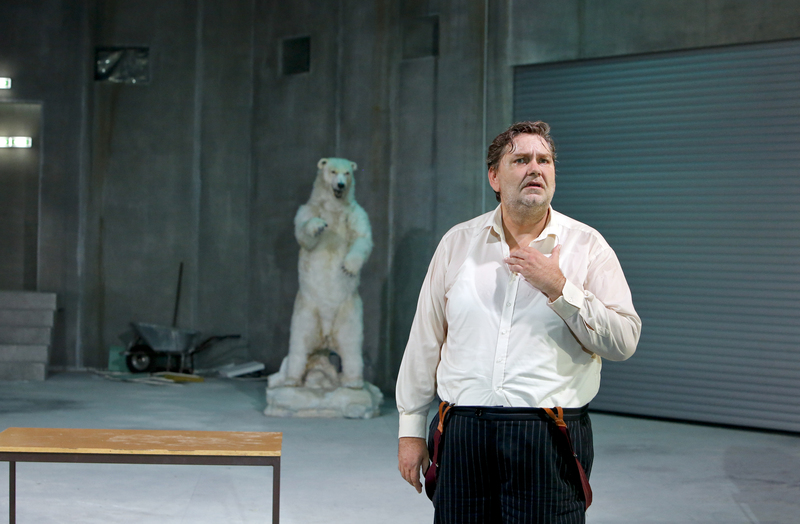 DER THEATERMACHER